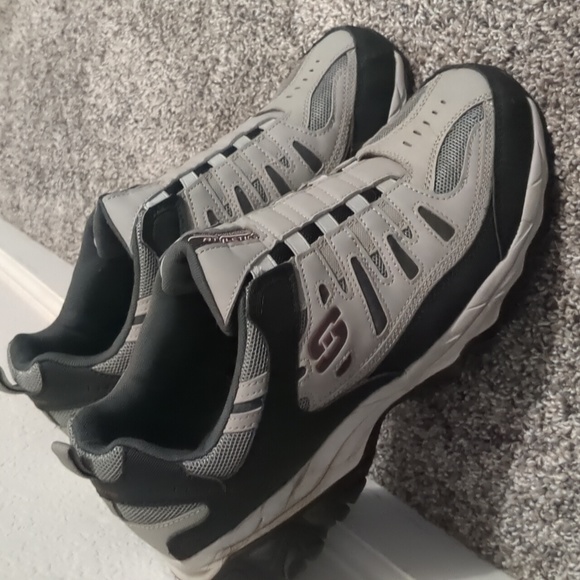 Skechers Athletic Shoes Size 13 Gray/Black - Picture 2 of 4